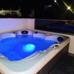 apartment with rooftop jacuzzi and mountain view in Embonas