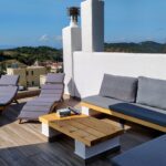 apartment with rooftop jacuzzi and mountain view in Embonas